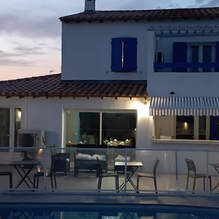 Hotel Le Bleu Marine-3