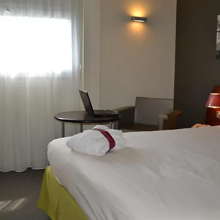 Mercure Rennes Centre Gare-3