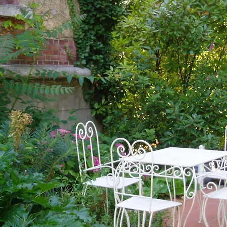 Hotel Le Clos Raymi-3