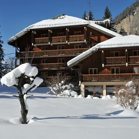 Hotel Les Lans-2