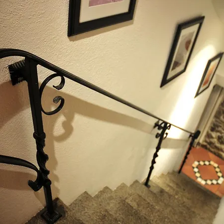 Hotel Du Clocher-3