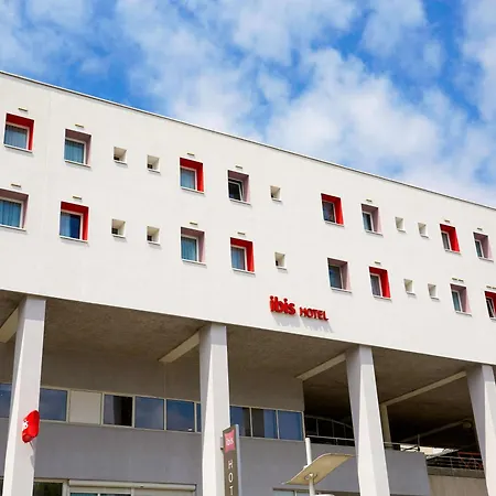Ibis Lorient Centre Gare-2