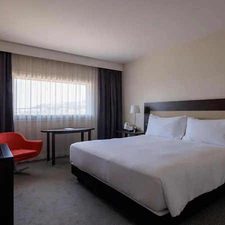 Hilton Garden Inn Marseille Provence Airport-2