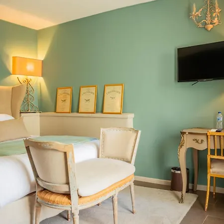 Hotel Gounod-3