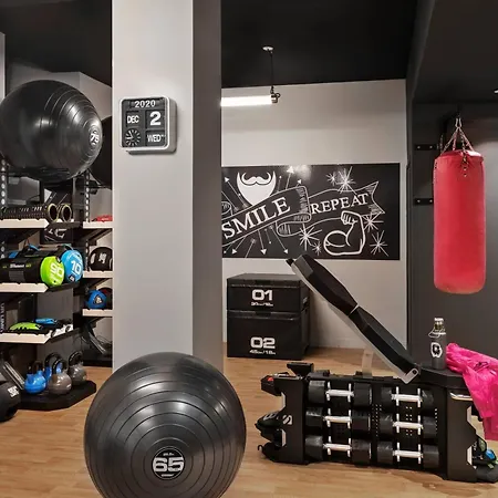 Moxy Lille City-2