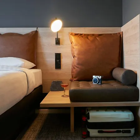 Moxy Antibes Sophia Antipolis-2