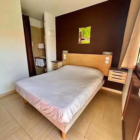 Hôtel Acajou-2