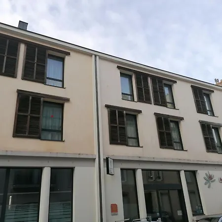 Terres De France - Appart'Hotel Quimper Bretagne-2