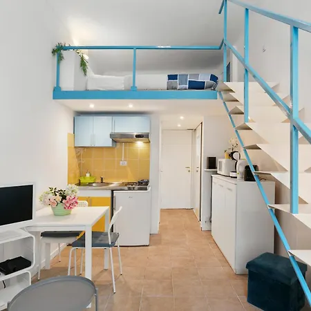 Studio Azur Fsh-2