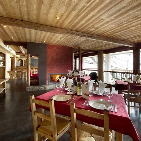 Chalet Hotel La Corniche-2