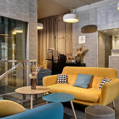 Hotel Atrium By Happyculture-2