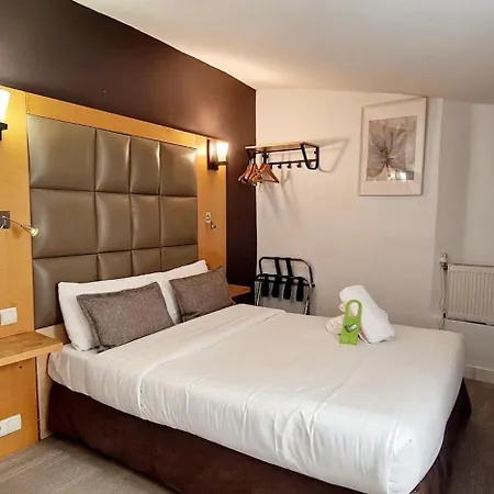 Hotel De France 18-2