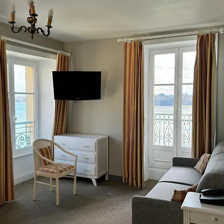 Logis Hotel Restaurant Le Printania-2