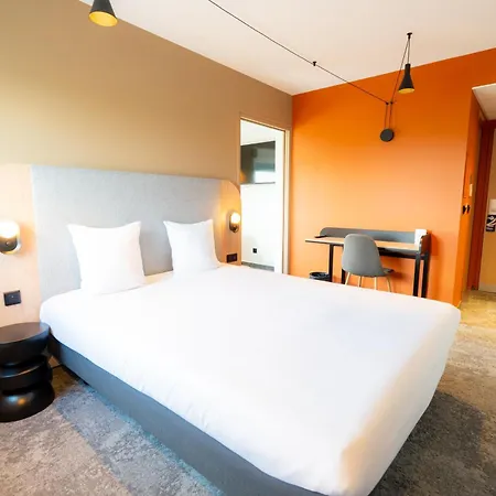 Hotel Akena Reims Bezannes-3