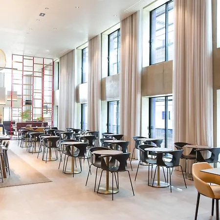 Okko Hotels Strasbourg Centre-3