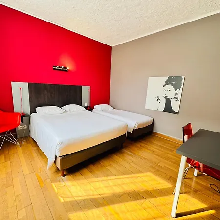 Hotel Italia-2