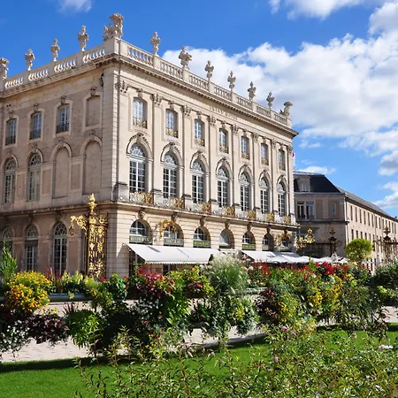 Grand Hotel De La Reine - Place Stanislas-2