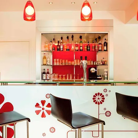 Ibis Senlis-3