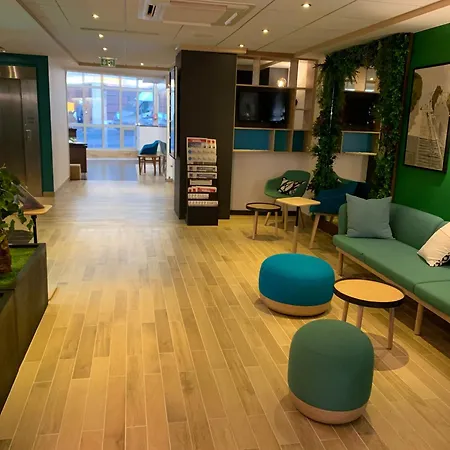 Holiday Inn Paris Montmartre By Ihg-3