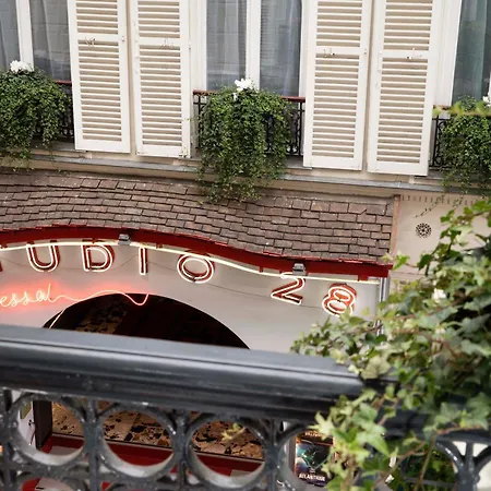 Hotel Des Arts Montmartre-3