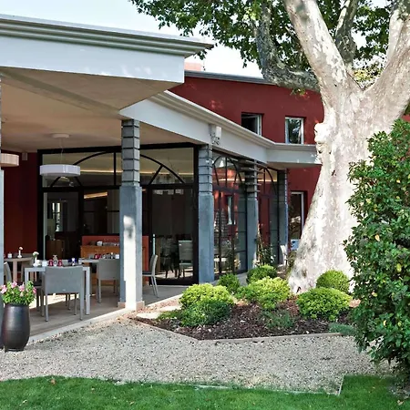 Best Western Plus Le Lavarin Avignon-2