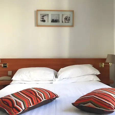 Hotel Colbert-3