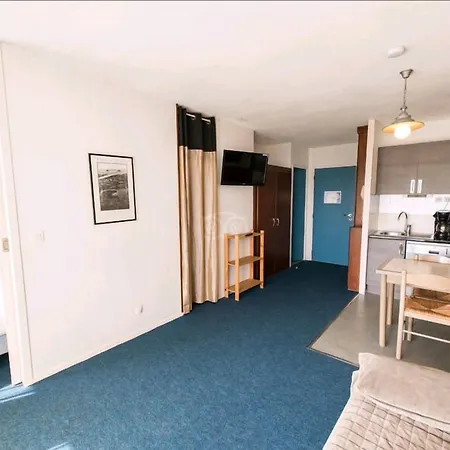 Appart'Hotel Le Trianon-2