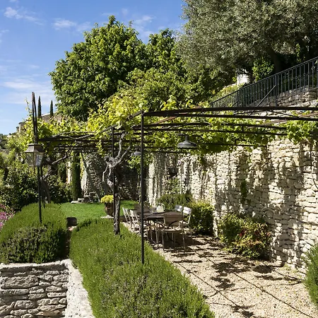 Airelles Gordes, La Bastide-3