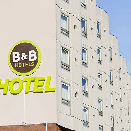 B&B HOTEL le Mans Centre-3
