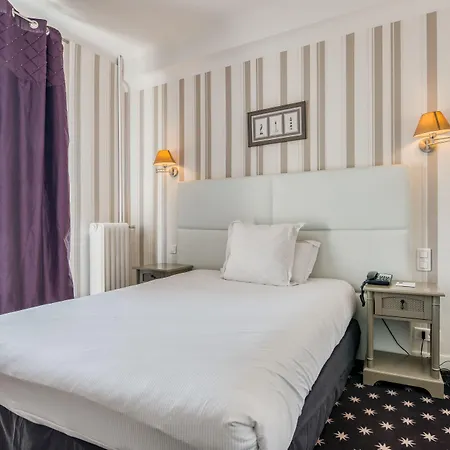Hotel Le Berry Saint-Nazaire-2