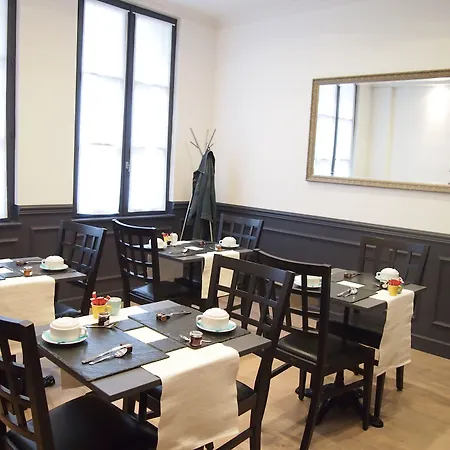 Hotel Colbert-3