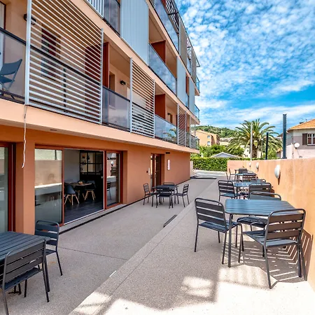 Sure Hotel By Best Western Saint-Raphael Le Dramont-3