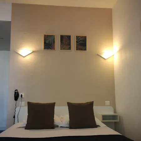 Hotel Trianon Tours-3