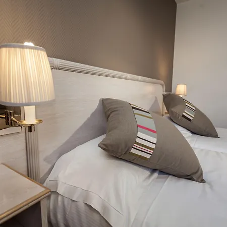 Hotel Princes De Catalogne-3