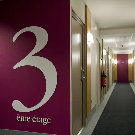 B&B Hotel Nimes Centre Arenes-2