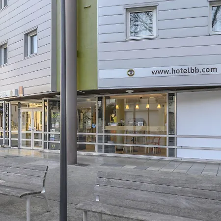 B&B Hotel Nimes Centre Arenes-3