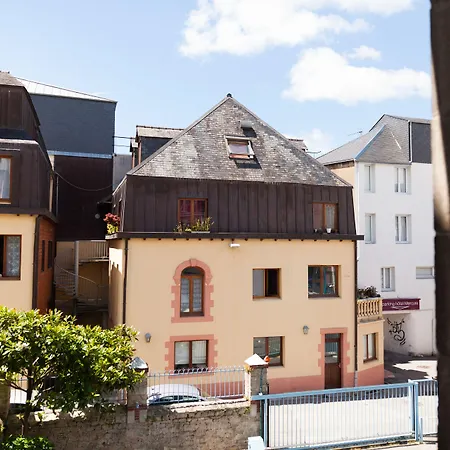 Hotel De La Gare-2