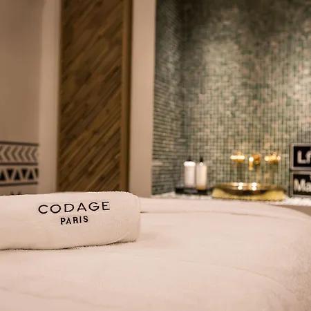 Laz' Hotel Spa Urbain Paris-3