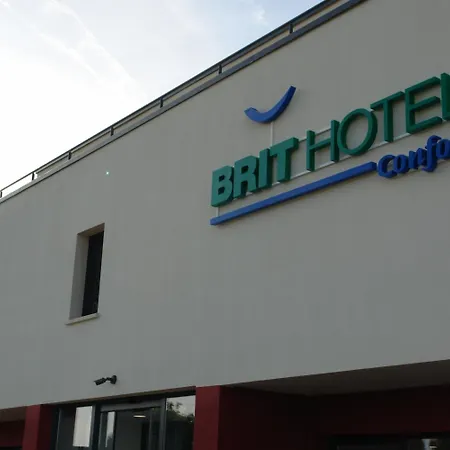 Brit Hotel Confort Loches-3