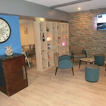 Hotel Sur Le Quai-2