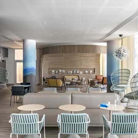 Okko Hotels Toulon Centre-2