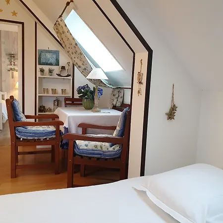 Hotel Restaurant Ferme De La Grande Cour-2
