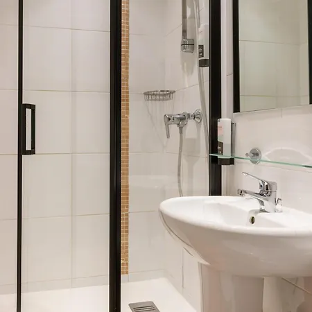 Hotel Avalon Paris Center-3