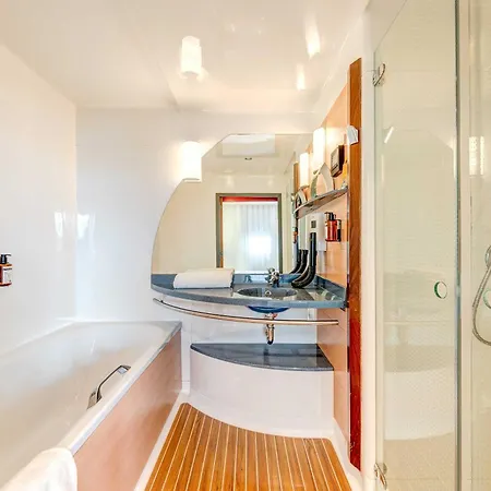 B&B Home Paris Nord 18Eme-2
