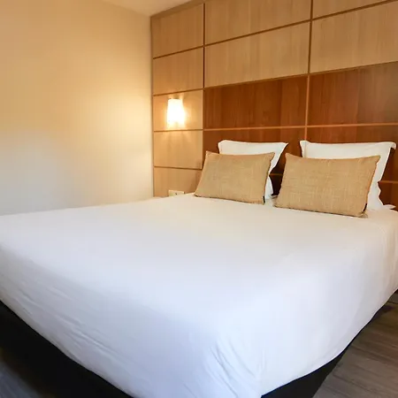 Hotel Le Kennedy, Clermont-Ferrand, The Originals Relais-3