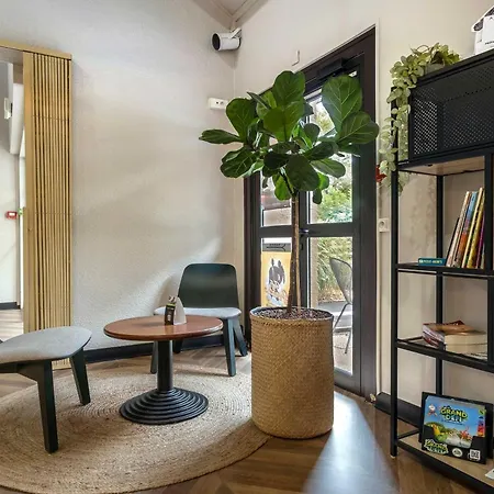 B&B Hotel Niort Sud Venise Verte-2