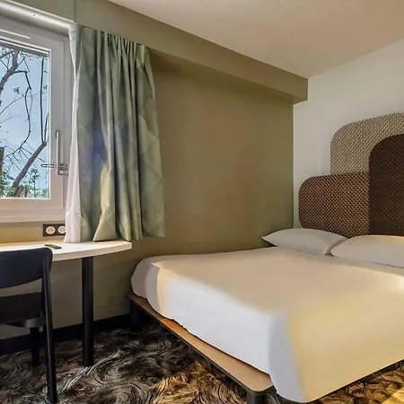 B&B Hotel Niort Sud Venise Verte-3