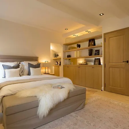 Mougins Luxury Retreats-2