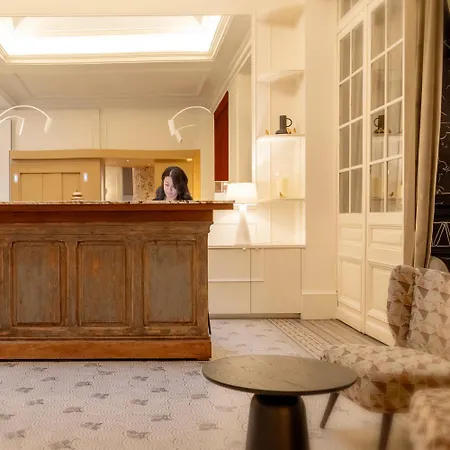 Grand Hotel Francais-3