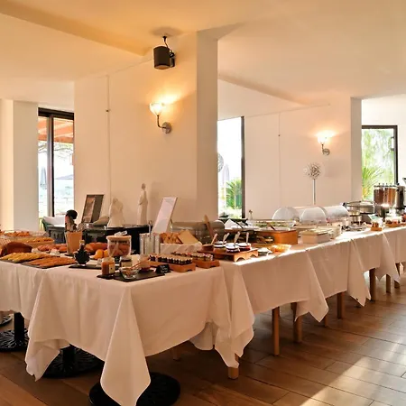 Hotel La Roya-2